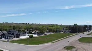 alt="1064 1st St SW"